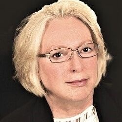 AnnetteAdQualityLessColor