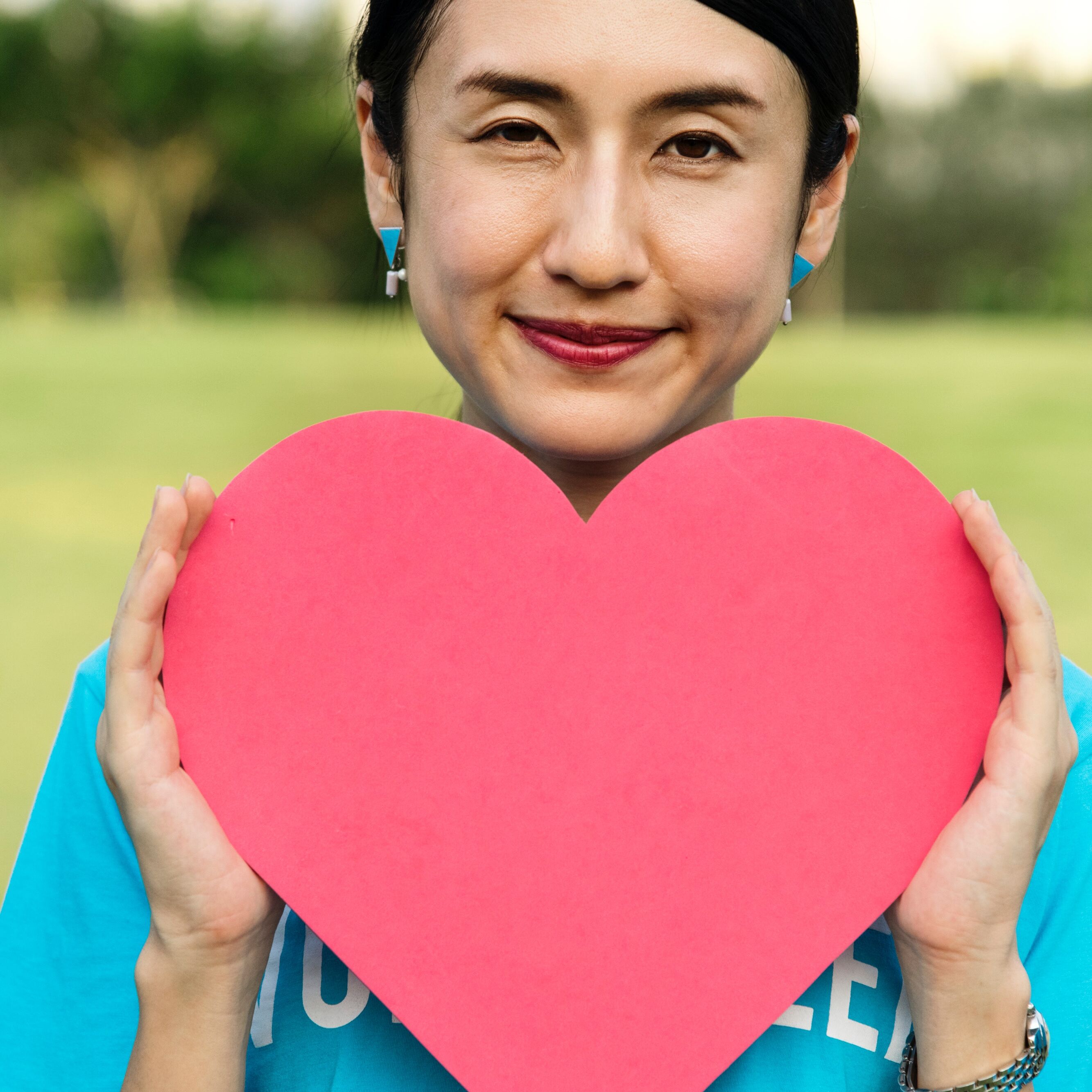 cute-girl-happiness-1339630